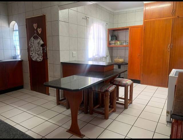 3 BEDROOM HOUSE FOR SALE IN NORKEM PARK